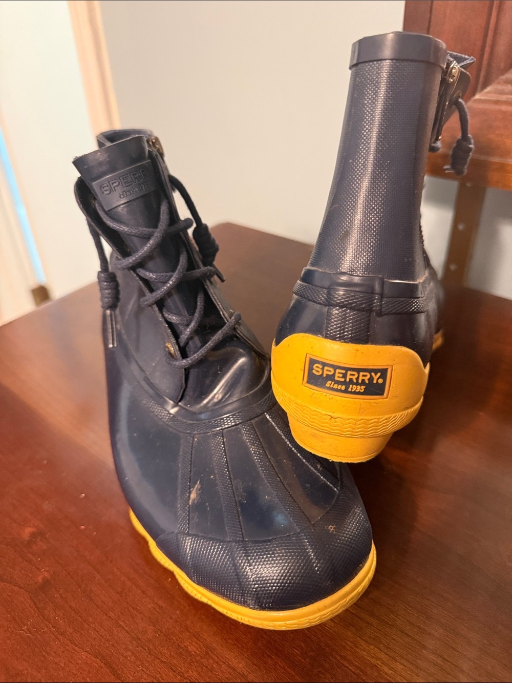 Sperry rubber rain duck boots